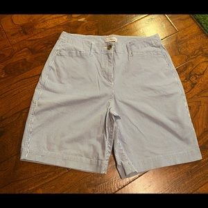 Kim Rogers size 10 blue & White striped shorts